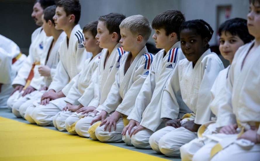 Remise de diplôme de grade et assemblée générale 2025