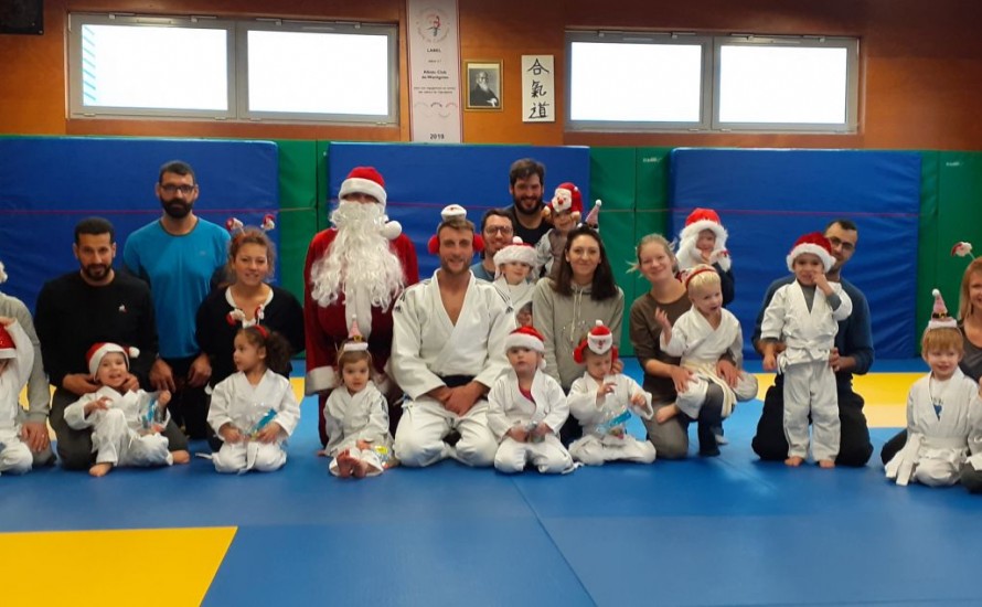 On fête Noël avec les baby judo