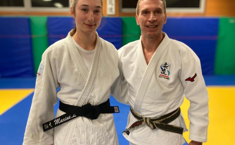 Maxine ceinture noire !